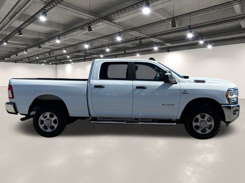 Used 2024 RAM 2500 Big Horn w/ Off Road Package image 17