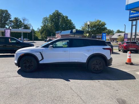 New 2026 Chevrolet Blazer EV LT AWD/4WD image 20