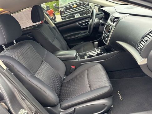 Used 2017 Nissan Altima 2.5 S w/ Power Driver Seat Package FWD image 23