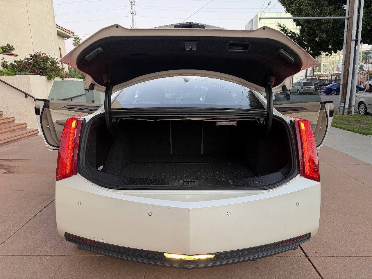 Used 2014 Cadillac ELR w/ Luxury Package FWD image 22