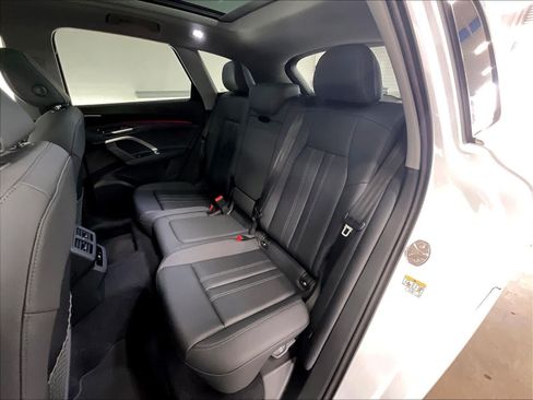 Certified 2025 Audi Q5 Premium AWD/4WD image 28