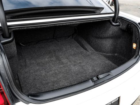 Used 2019 Chrysler 300 S image 55