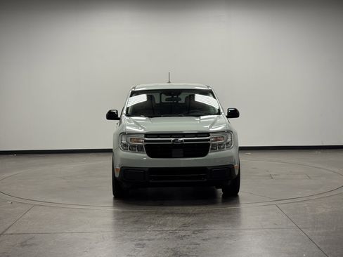 Used 2024 Ford Maverick Lariat image 3