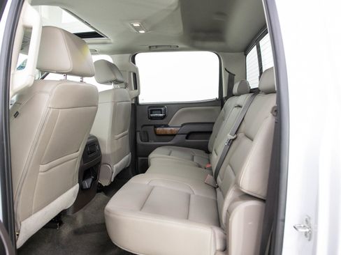 Used 2018 GMC Sierra 1500 SLT AWD/4WD image 15