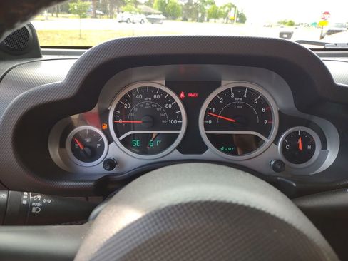 Used 2010 Jeep Wrangler Sport AWD/4WD image 14