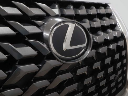 Used 2020 Lexus GX 460 Premium w/ Premium Package AWD/4WD image 9