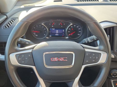Certified 2022 GMC Terrain SLE image 19