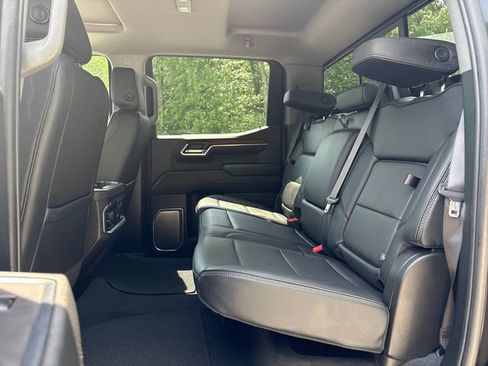 Used 2024 GMC Sierra 1500 Denali w/ Denali Reserve Package AWD/4WD image 18