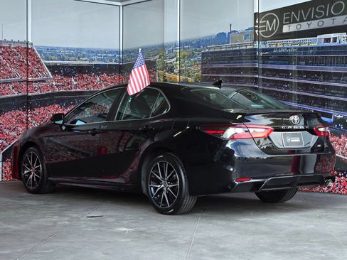 Certified 2024 Toyota Camry SE FWD image 5