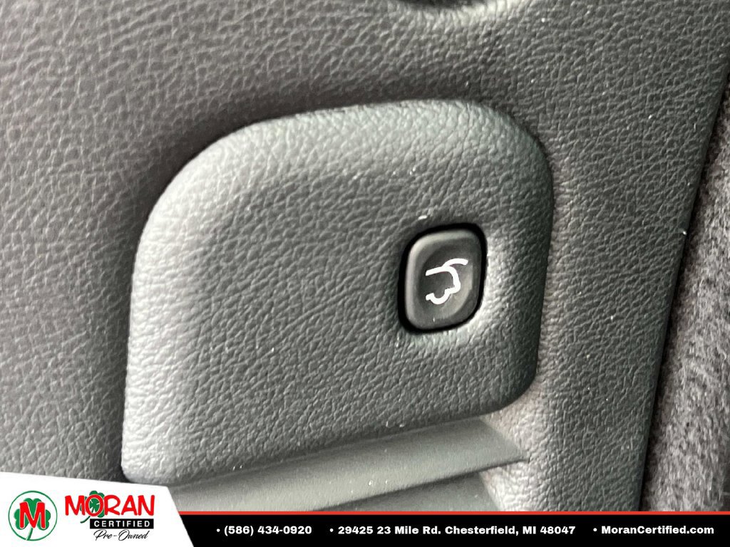 Used 2023 Dodge Durango GT AWD/4WD image 12