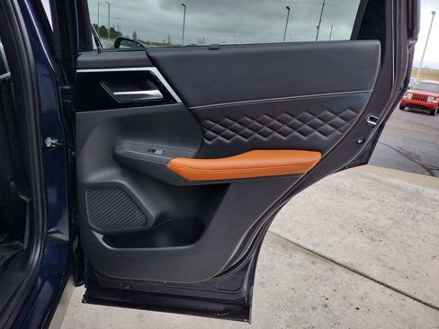 Used 2022 Mitsubishi Outlander SEL image 30