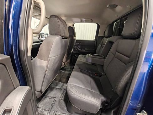 Used 2023 Nissan Frontier SV w/ Technology Package AWD/4WD image 27