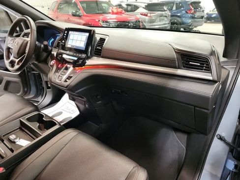 Certified 2024 Honda Odyssey Sport image 34