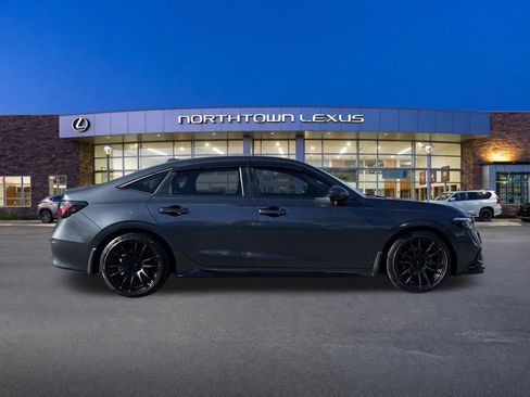 Used 2024 Honda Civic Touring image 22