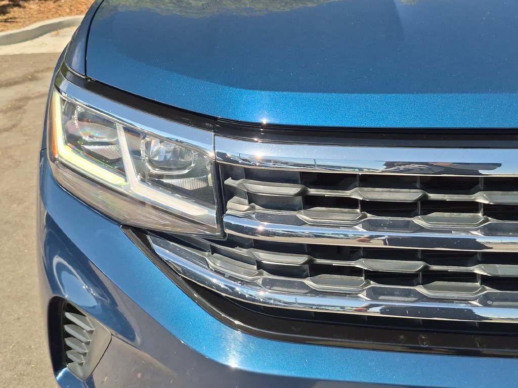 Used 2022 Volkswagen Atlas Cross Sport SE AWD/4WD image 22