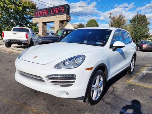 Used 2014 Porsche Cayenne Platinum Edition AWD/4WD image 7