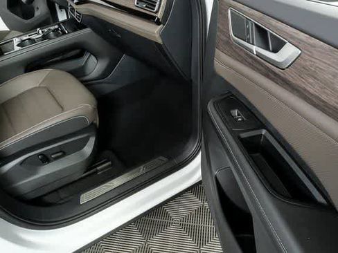 New 2026 Volkswagen Atlas SEL image 26