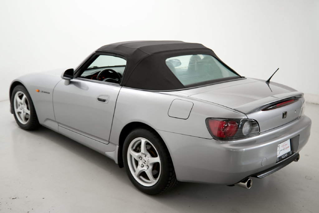 Used 2000 Honda S2000 image 16
