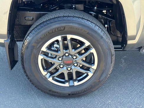 Certified 2024 Toyota Tacoma TRD Sport AWD/4WD image 14