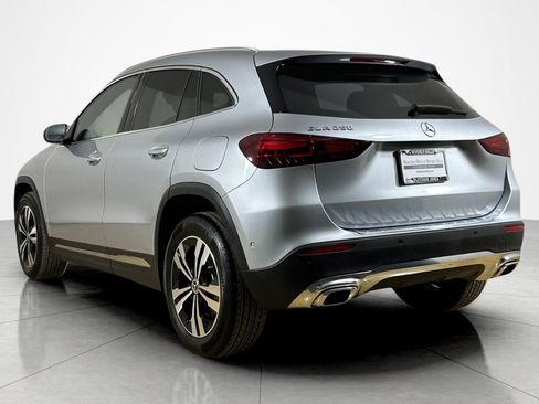 Used 2026 Mercedes-Benz GLA 250 image 3