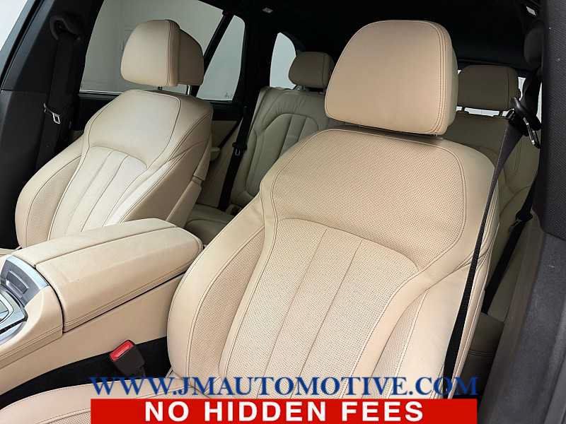 Used 2021 BMW X5 xDrive40i w/ Executive Package AWD/4WD image 14