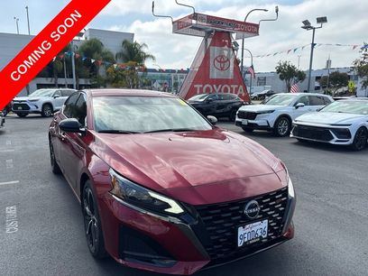 Used 2023 Nissan Altima 2.5 SR