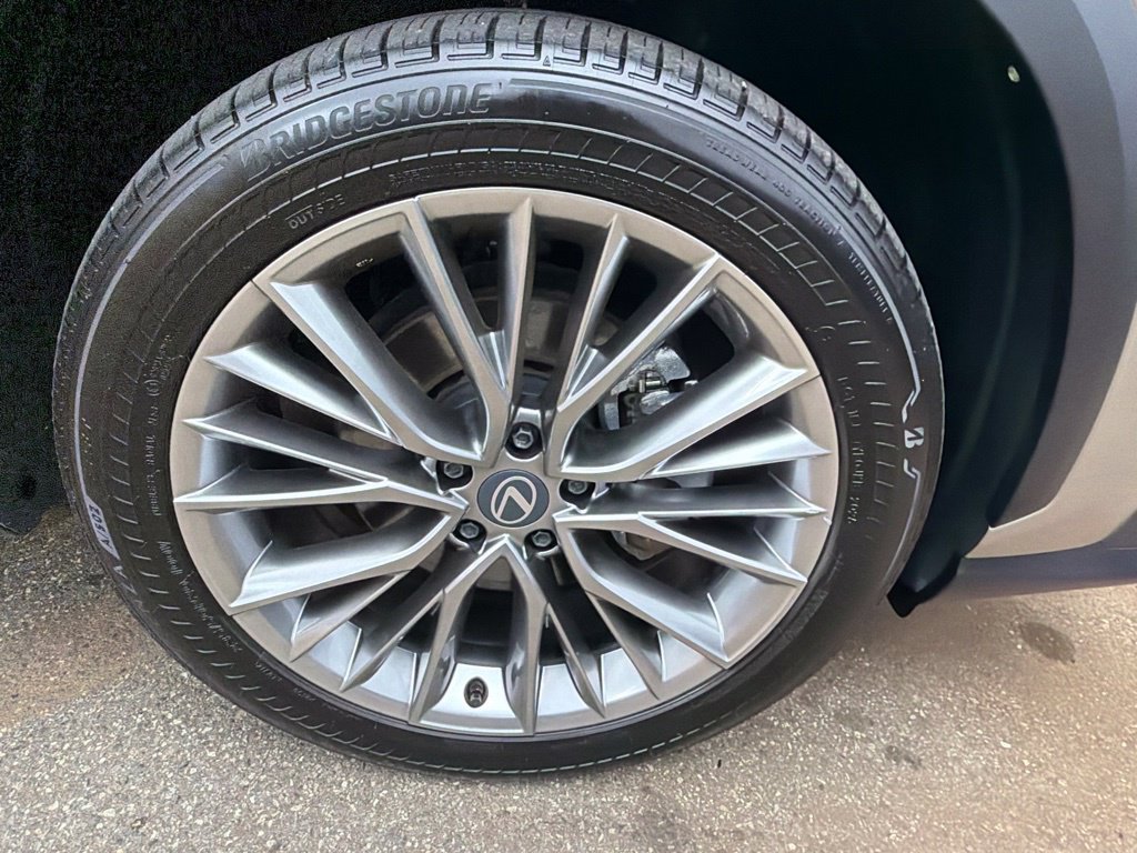Used 2026 Lexus NX 350 AWD w/ Cold Area Package image 32
