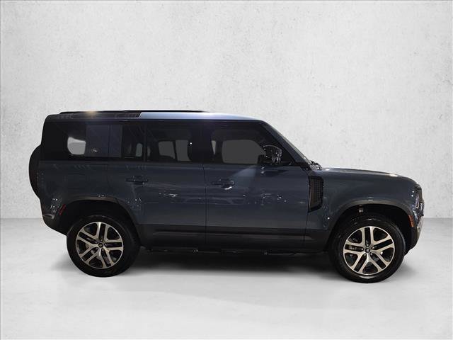 Used 2024 Land Rover Defender 110 S AWD/4WD image 4