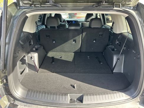 Used 2025 Hyundai Santa Fe XRT image 31