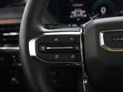 Used 2025 GMC Yukon Denali w/ Denali Reserve Package AWD/4WD image 26