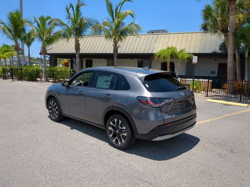 New 2026 Honda HR-V EX-L image 8
