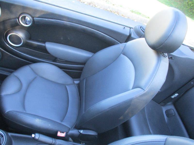 Used 2011 MINI Cooper S FWD image 9