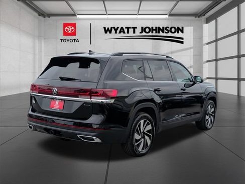 Used 2026 Volkswagen Atlas SE AWD/4WD image 5