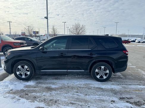 Used 2024 Honda Pilot EX-L image 6