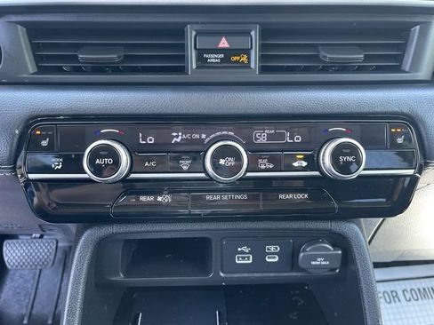 Used 2025 Honda Pilot EX-L image 20