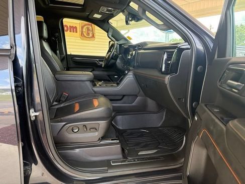 Used 2024 GMC Sierra 3500 AT4 w/ AT4 Premium Plus Package AWD/4WD image 25
