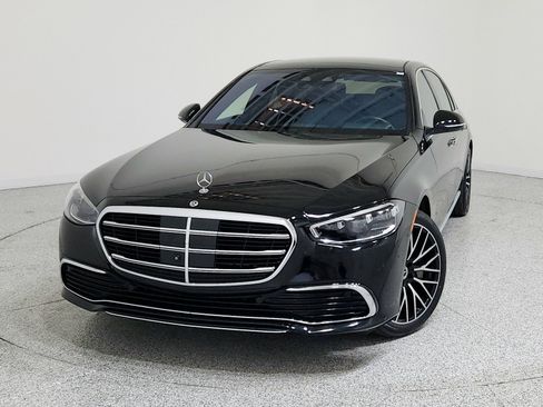 Certified 2023 Mercedes-Benz S 500 S 500 image 2