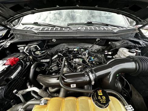 Used 2019 Ford F150 XL w/ Equipment Group 101A Mid AWD/4WD image 30