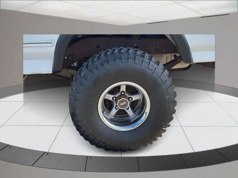 Used 1993 Ford Bronco image 6