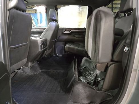 Used 2024 GMC Sierra 3500 SLT w/ SLT Premium Package image 34