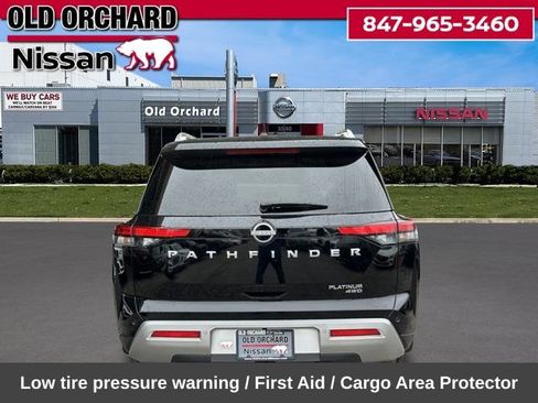 Used 2025 Nissan Pathfinder Platinum w/ Cargo Package AWD/4WD image 7