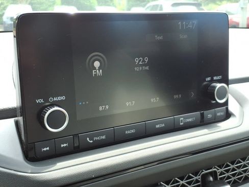 Used 2025 Honda Accord SE image 15