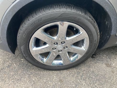 Used 2019 Buick Encore Essence w/ Experience Buick Package AWD/4WD image 31