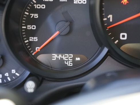 Used 2014 Porsche 911 Carrera image 13