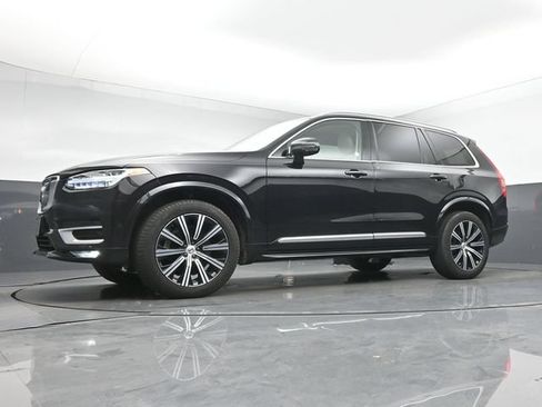 Used 2023 Volvo XC90 B6 Plus w/ Protection Package AWD/4WD image 13