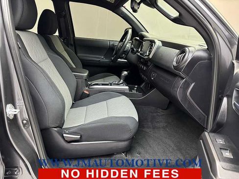 Used 2021 Toyota Tacoma TRD Sport w/ Technology Package AWD/4WD image 19