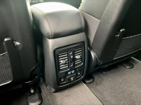 Used 2021 Dodge Durango R/T RWD image 10