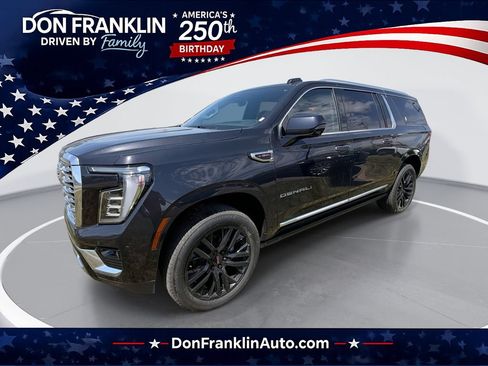 New 2026 GMC Yukon XL Denali w/ Denali Reserve Package AWD/4WD image 1