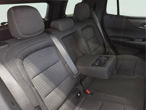 Used 2025 Chevrolet Equinox LT w/ Safety and Technology Package AWD/4WD image 29