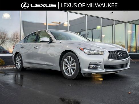 Used 2015 INFINITI Q50 Premium w/ Navigation Package image 1